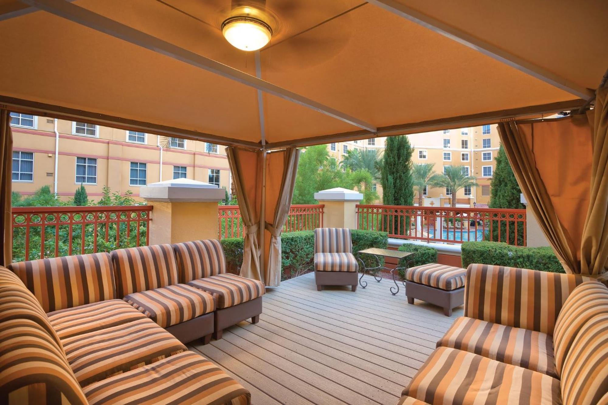 Wyndham Grand Desert 2br With Access Ferienhaus